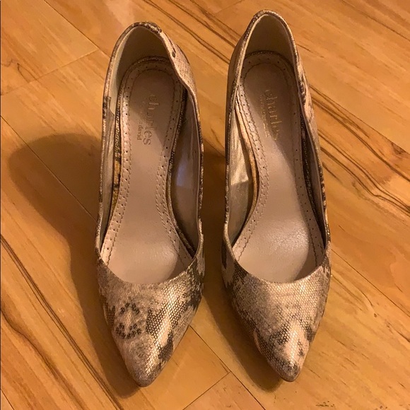 Charles David Gold/Rose Gold Snakeskin Pumps - Picture 2 of 4